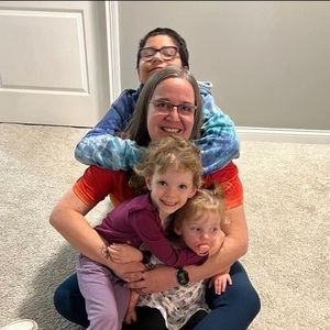 Meet your Posher, Alicia